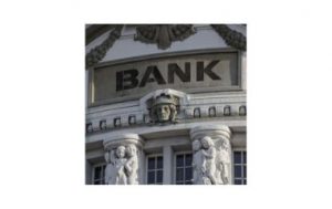 Lire la suite à propos de l’article Faut-il placer son argent en banque ? Notre avis en 2025